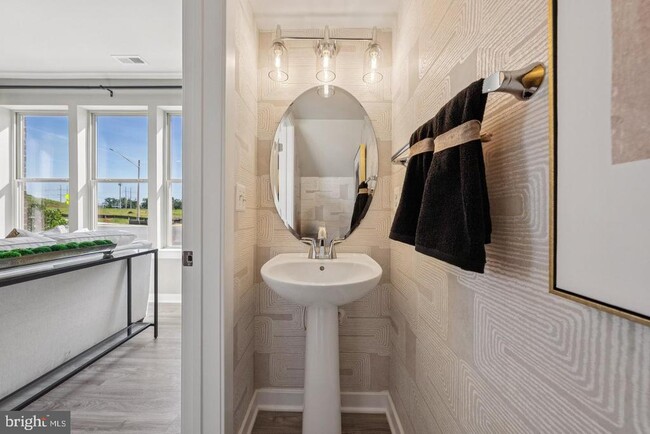 Building Photo - 9012 Katherine Johnson Ave