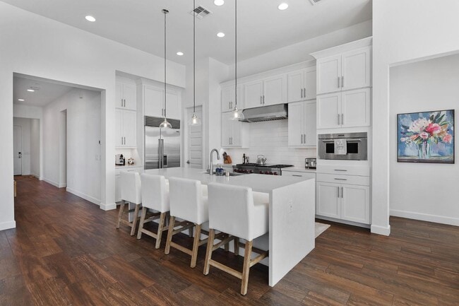 Building Photo - 7605 E Camino Del Monte