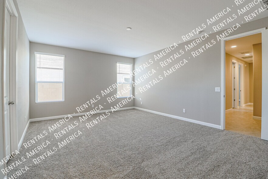 Building Photo - 8482 W Sonoma Way