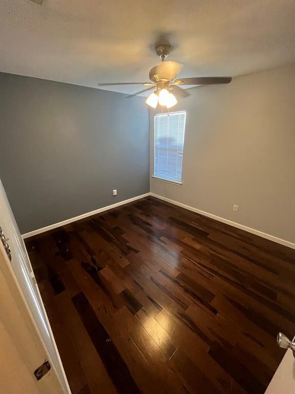 Building Photo - 300 Brandons Way