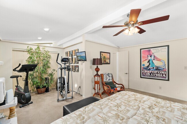 Building Photo - 70801 Fairway Dr