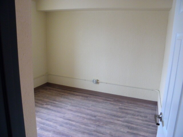 Building Photo - 3713 E Ross Pkwy