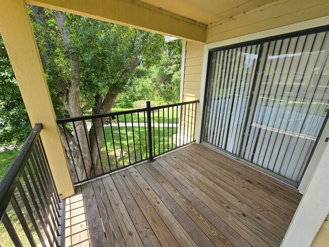 Building Photo - Charming One Bedroom for Rent in Tampa!