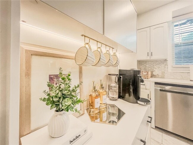 Building Photo - 3805 France Ave S