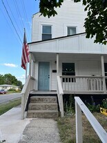 Building Photo - 629 Sheldon Ave