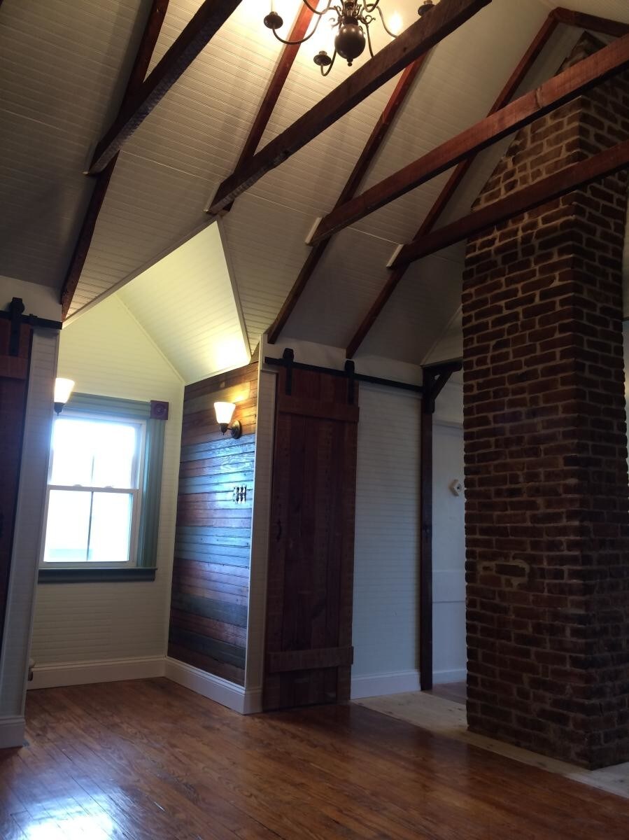 Building Photo - 36 Whittlesey Ave