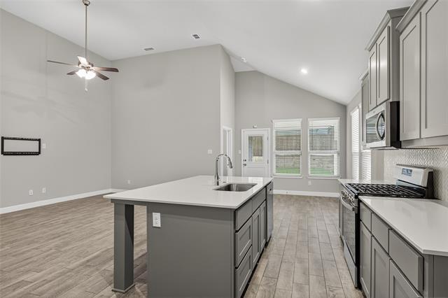 Building Photo - 5401 Cypress Pt Dr