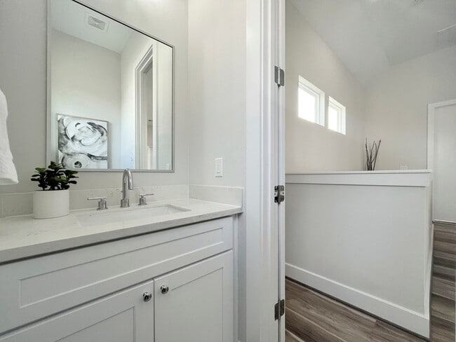 Building Photo - 8316 Curry Rd