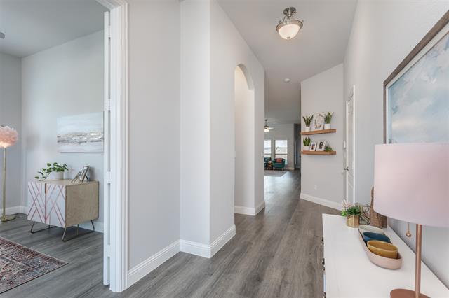 Building Photo - 204 Garden Grove Dr
