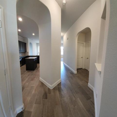 Building Photo - 1801 Spinnaker Dr