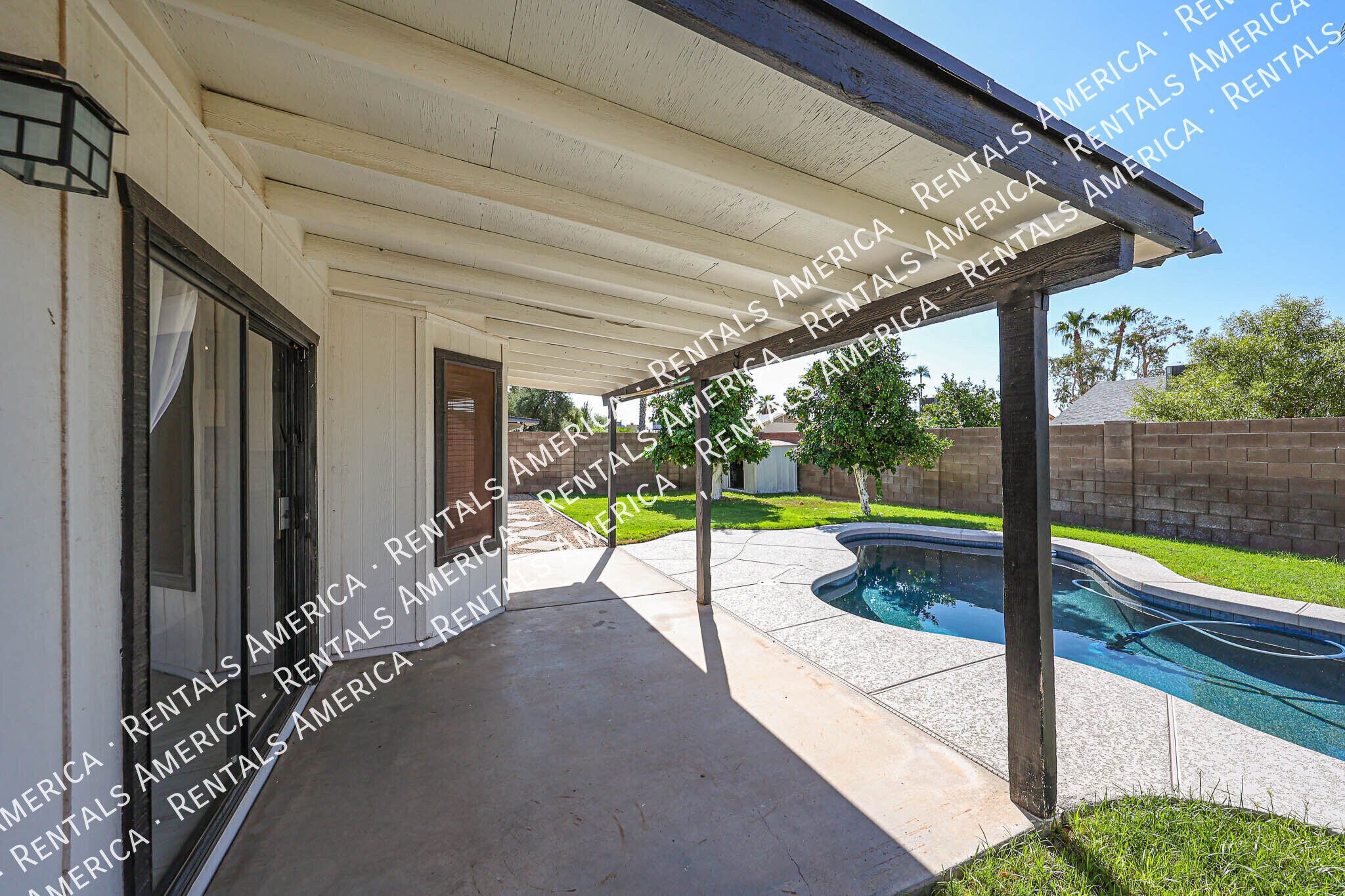 Building Photo - 3103 E Villa Rita Dr
