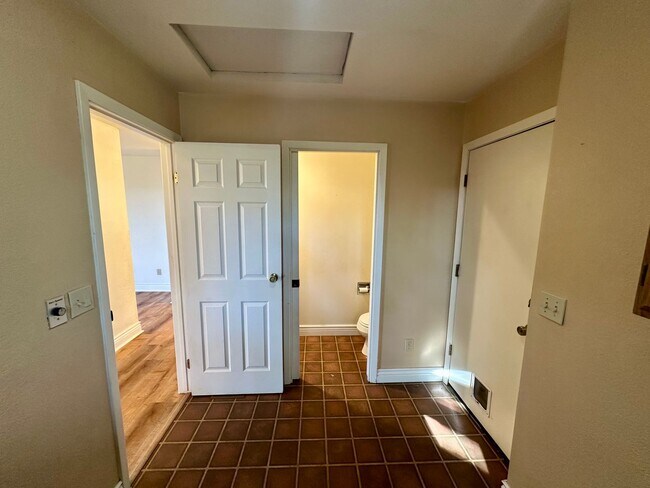 Building Photo - Beautiful 4-Bedroom Home with Stunning Views in Lake Wildwood, Penn Valley