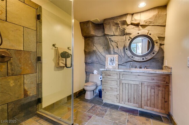 Building Photo - 549 Regents Gate Dr