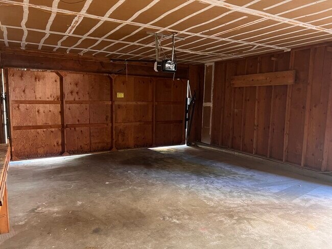 Building Photo - 4745 Olive Oak Way