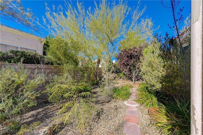 Building Photo - 2505 Palmridge Dr