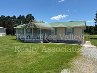 Building Photo - MOVE IN READY! TOUR TODAY! Check out this ...