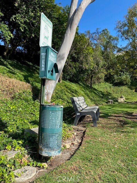 Building Photo - 3200 La Rotonda Dr