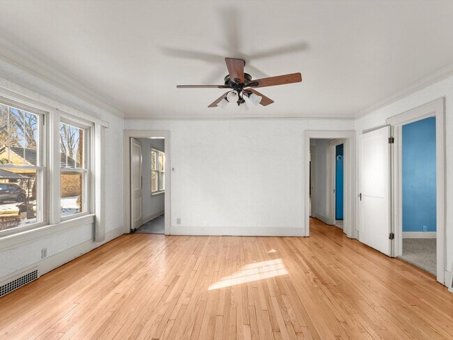 Building Photo - 2502 N 9th St