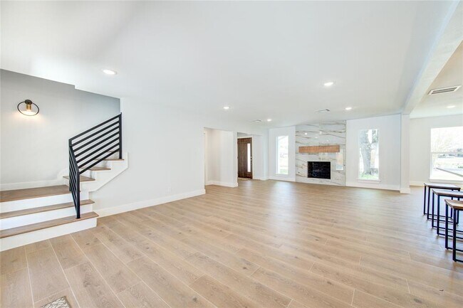 Building Photo - 1810 Eagle Falls Ct