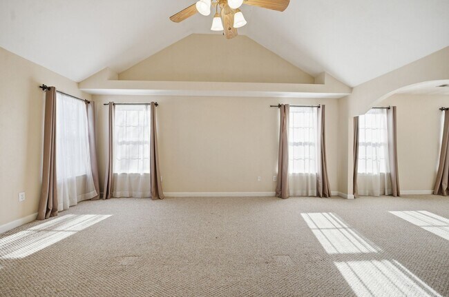 Building Photo - Quailshire Estates 4 Bed, 2.5 Bath Home in Chesapeake, VA