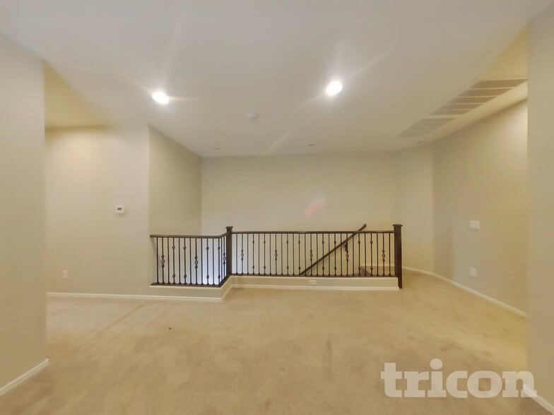 Building Photo - 3417 S Jacana Ln