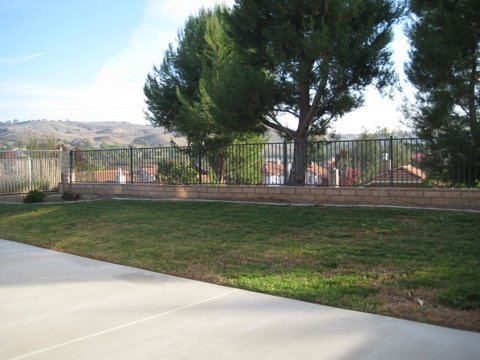 Building Photo - Gorgeous Canyon Crest Home Move In Ready!!