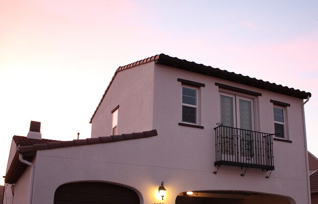 Building Photo - 153 Lucy Ln