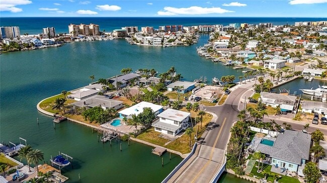 Building Photo - 497 Normandy Rd