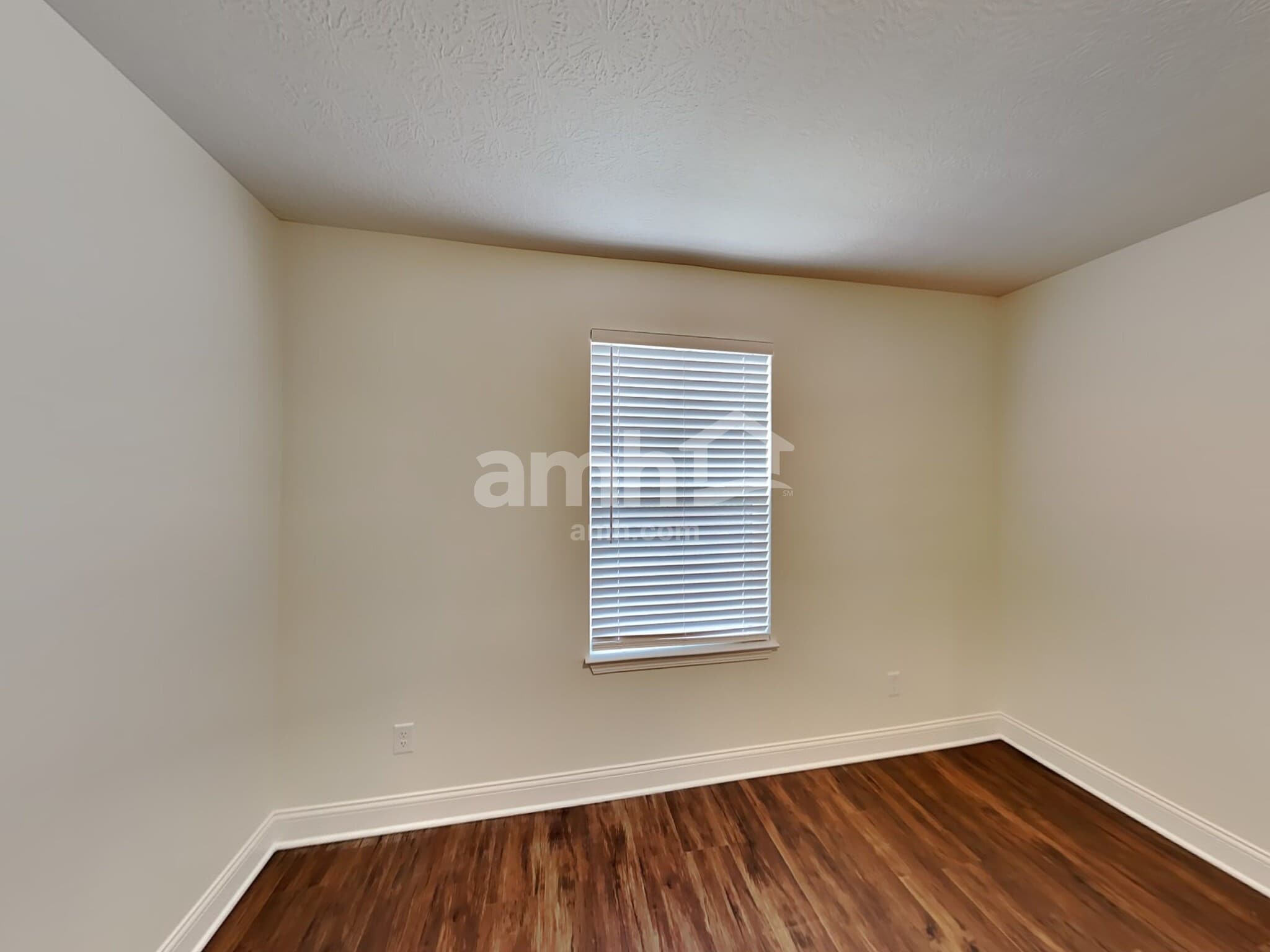 Building Photo - 8026 Minnow Trl