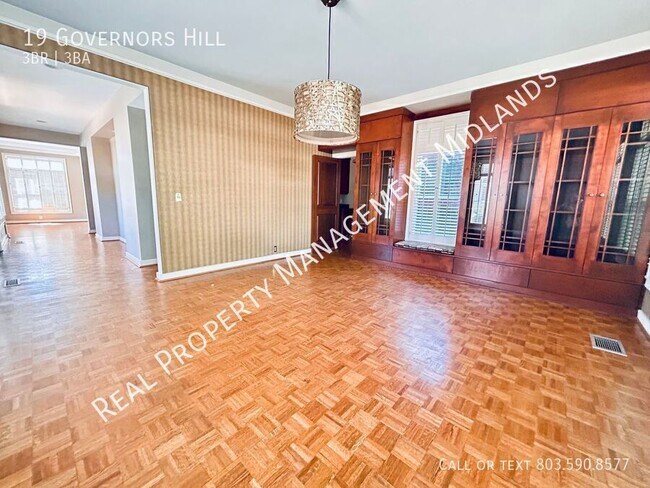 Building Photo - 19 Governors Hill-
