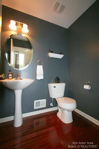 Building Photo - 3012 Orinoco Ln
