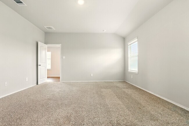 Building Photo - 21402 Wimborne Glen Wy