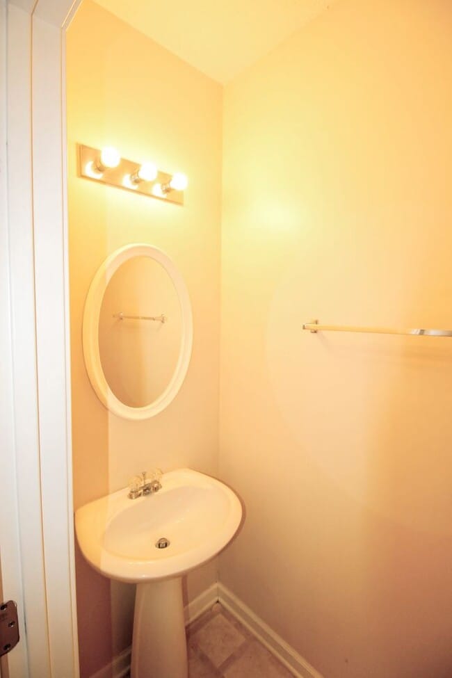 Building Photo - Two Story Townhome at Bayberry, Villages of East Point