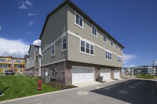 Primary Photo - 12678 Devils Garden Ct