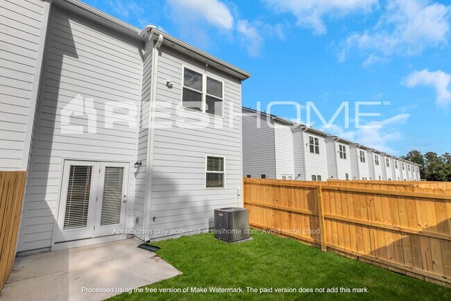 Building Photo - 88 Southport Cir