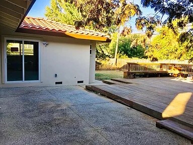 Building Photo - 3680 Mace Ct