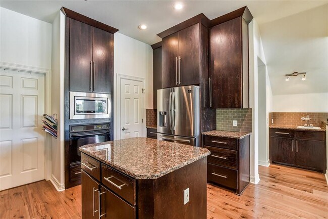 Building Photo - 5802 Gentle Breeze Terrace