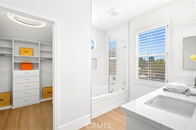 Building Photo - 20 Fecamp