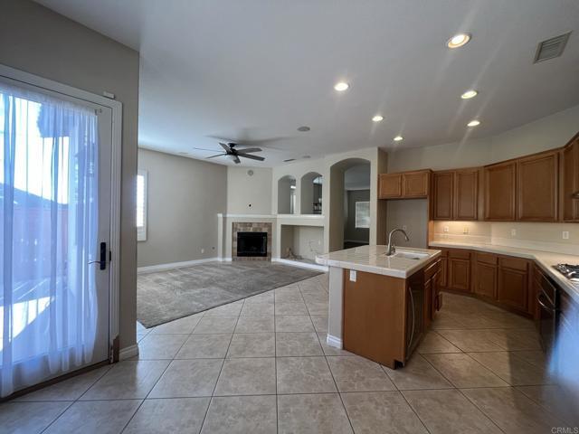 Building Photo - 593 Lone Oak Pl