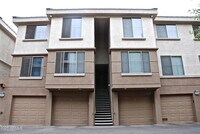 Building Photo - 1701 E Colter St