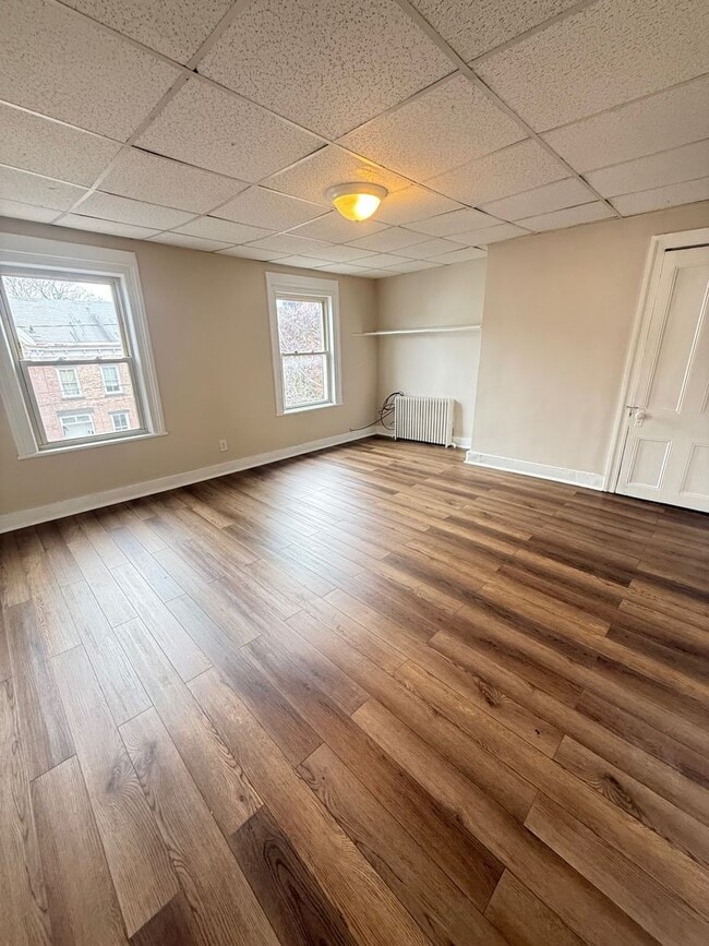 Primary Photo - 115 Liberty St