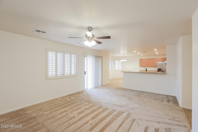 Building Photo - 16016 N 168th Ln