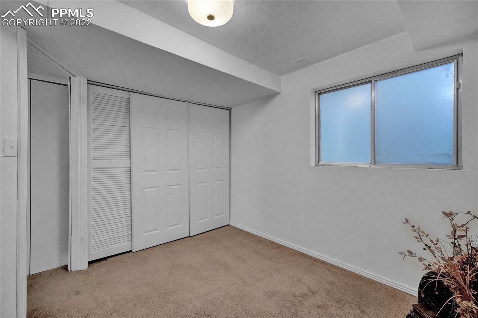 Building Photo - 3467 Queen Anne Way