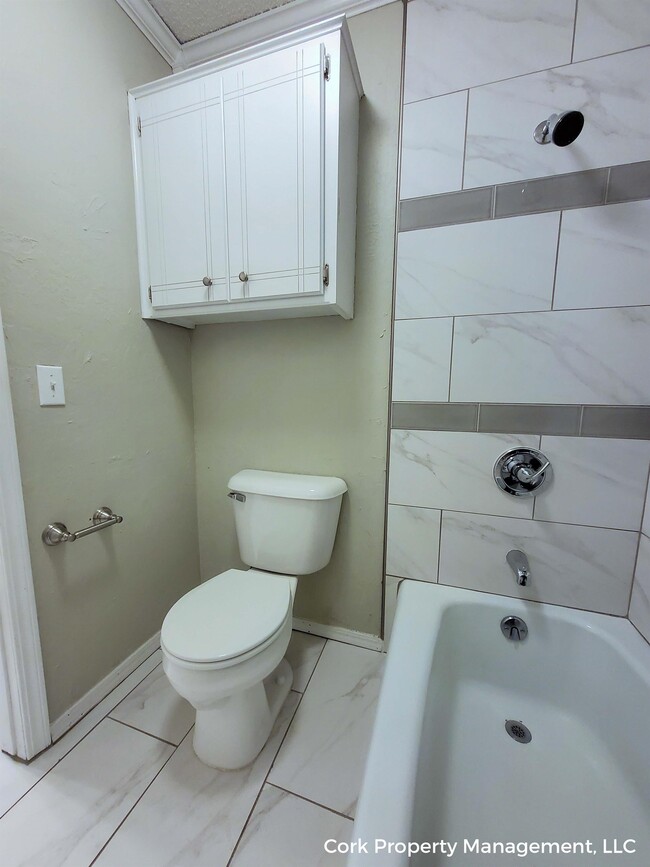 Building Photo - 3905 Whispering Heights Dr