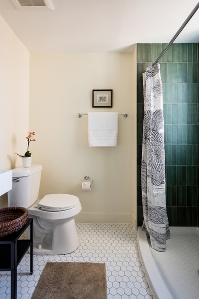 Building Photo - 6465 Sterling St