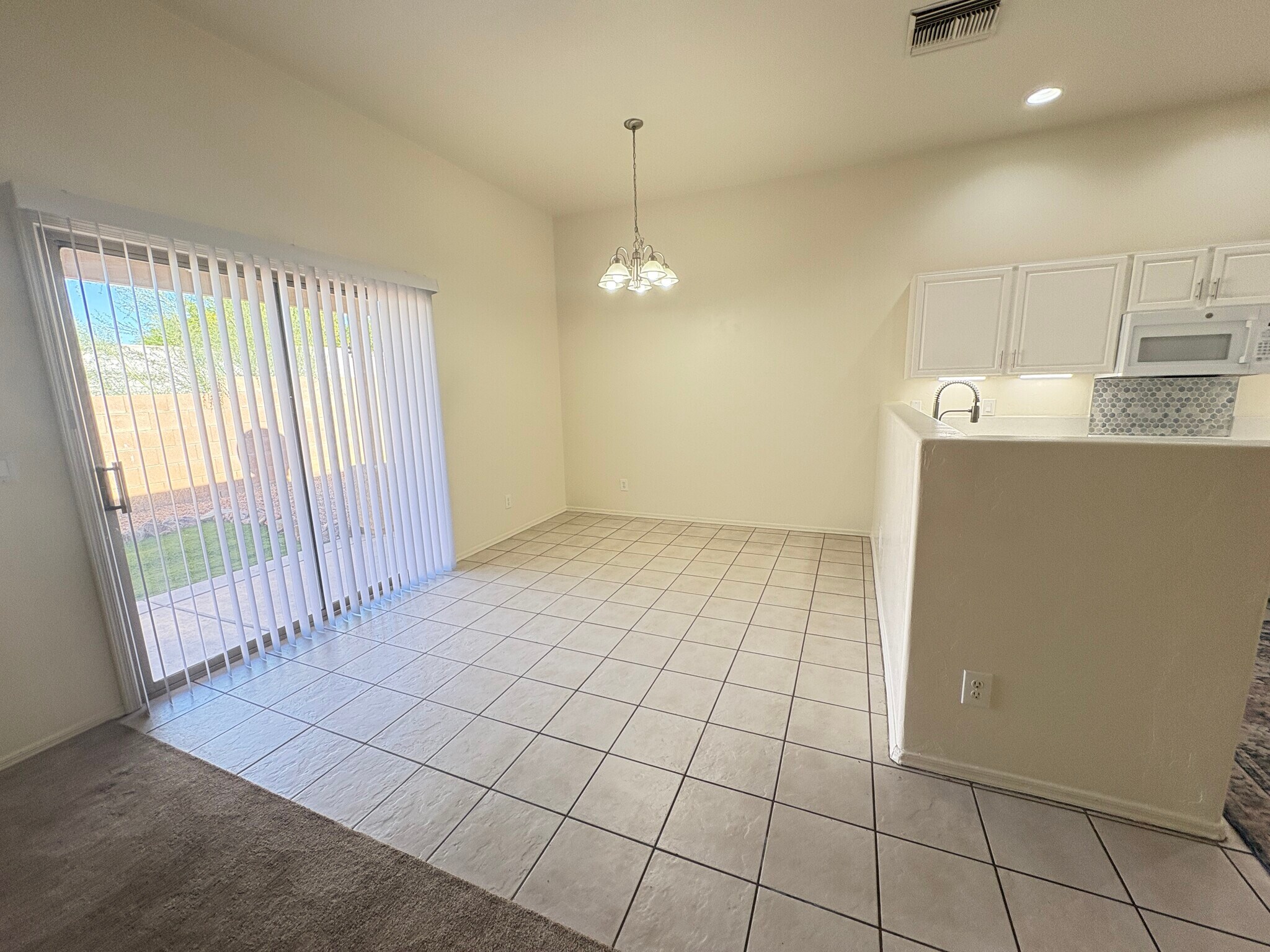 Dining room - 8519 E Seabury Ct
