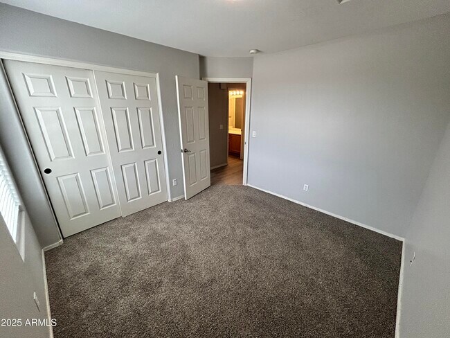 Building Photo - 16809 N 172nd Ave
