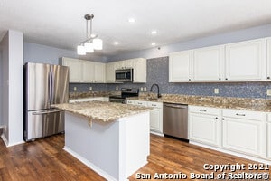 Building Photo - 22046 Pelican Edge