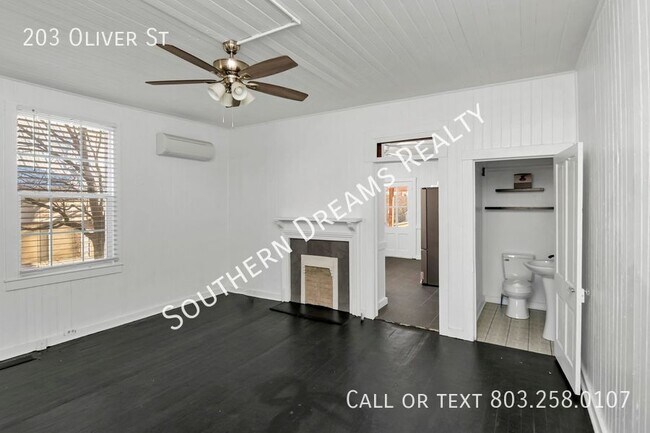 Building Photo - 203 Oliver St