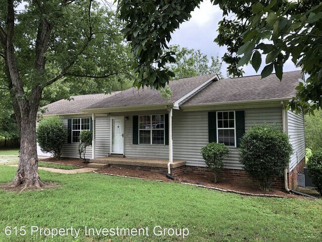 Primary Photo - 3 br, 2 bath House - 314 Castlewood Dr
